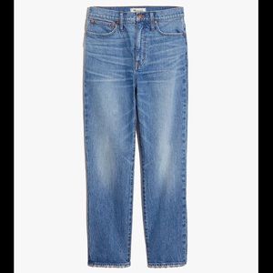 Madewell Classic Straight Jean in Nearwood Wash